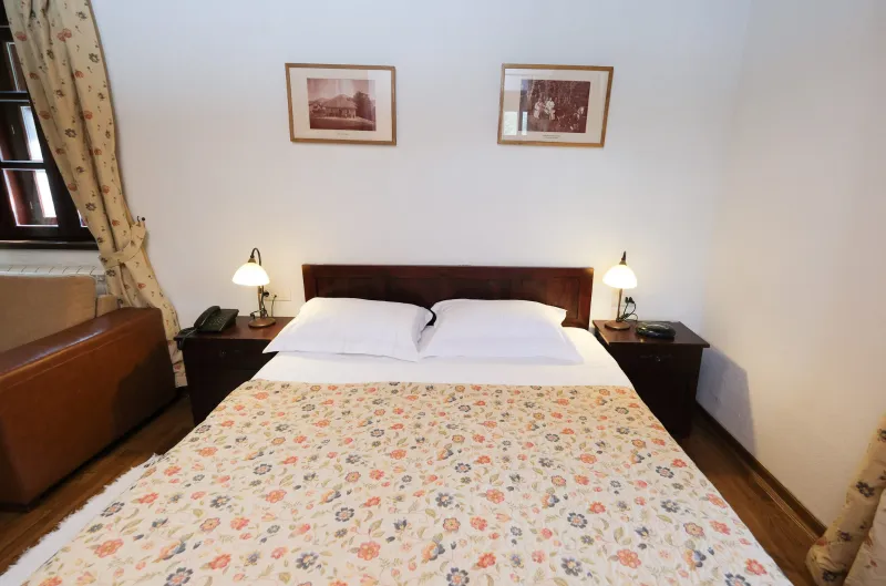 Hotel Ivanov Konak - Ivanova Korita, NP Lovćen