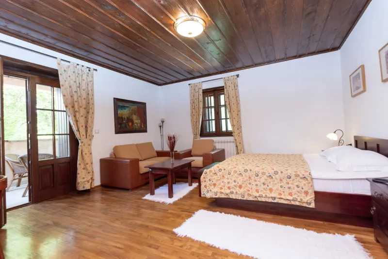 Hotel Ivanov Konak - Ivanova Korita, NP Lovćen