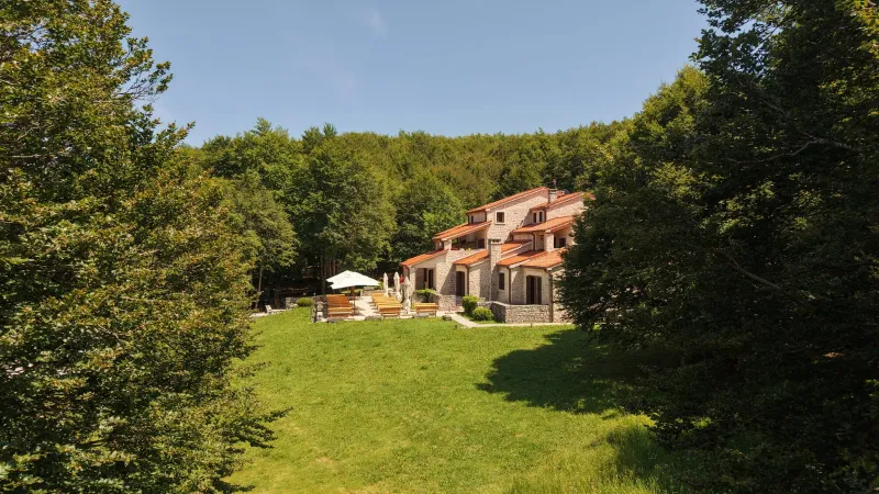 Hotel Ivanov Konak - Ivanova Korita, NP Lovćen
